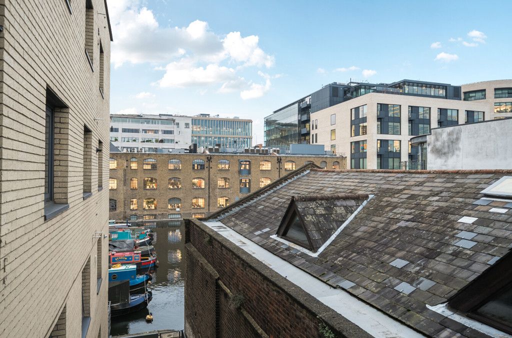 Property photo 2 of 11 1388832-8-6940293...