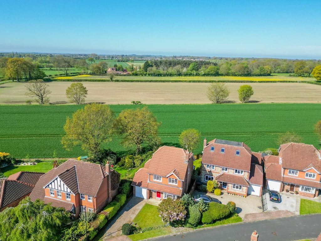 Property photo 2 of 22 Exterior