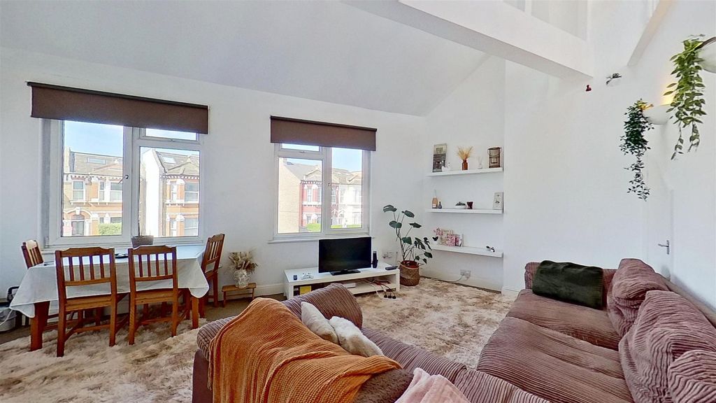 Property photo 1 of 12 397B-Durnsford-Road-04212026_204703.Jpg