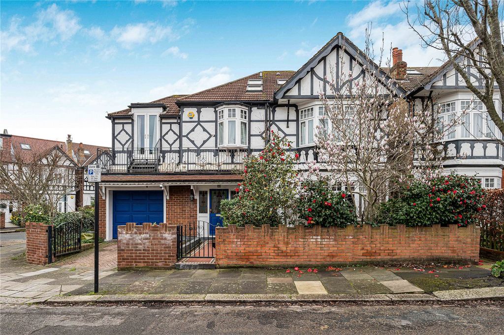 Property photo 1 of 20 Exterior