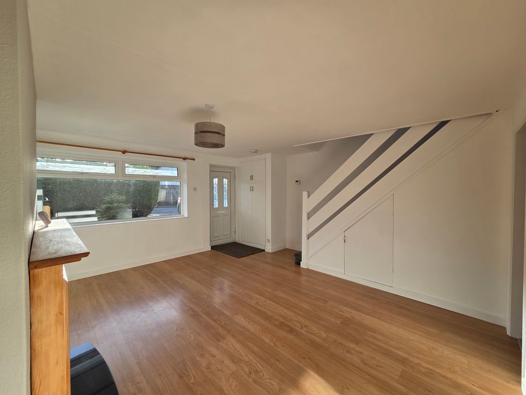 Property photo 3 of 24