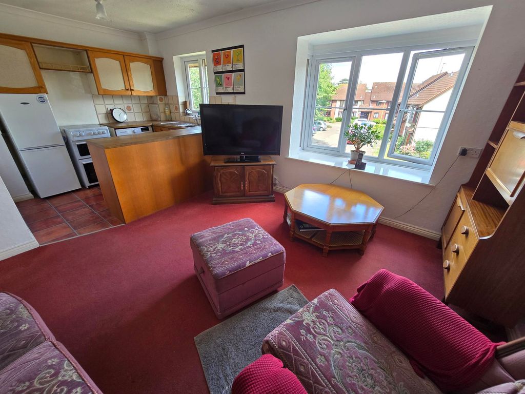 Property photo 3 of 15