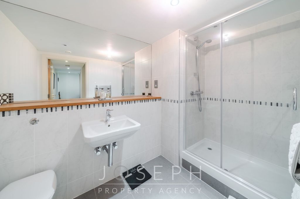 Additional image 9 of 2 bed flat to rentKey Street, Ipswich IP4