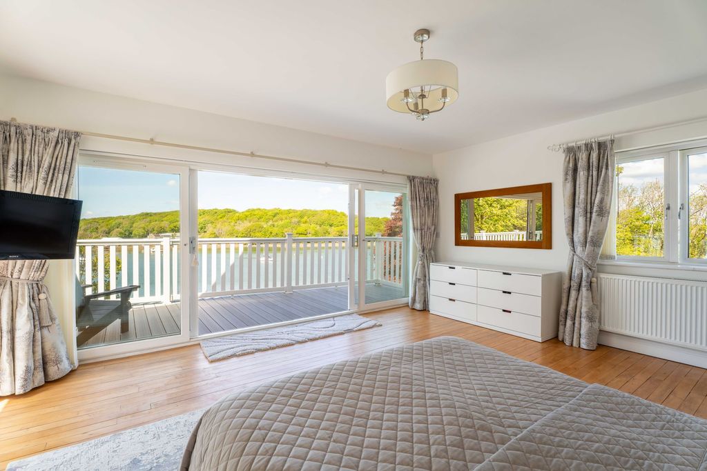 Property photo 3 of 54 Principal Bedroom With Wrap Around Balcony And Water Views