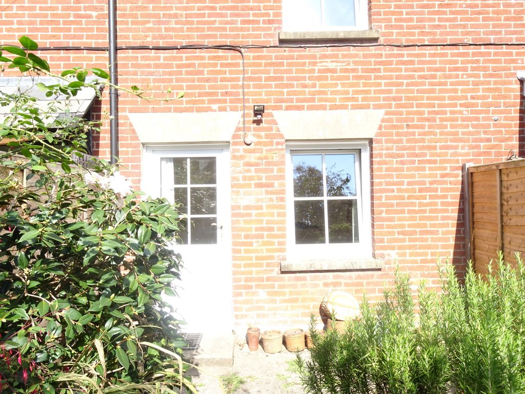 Property photo 1 of 18 Dsc00578