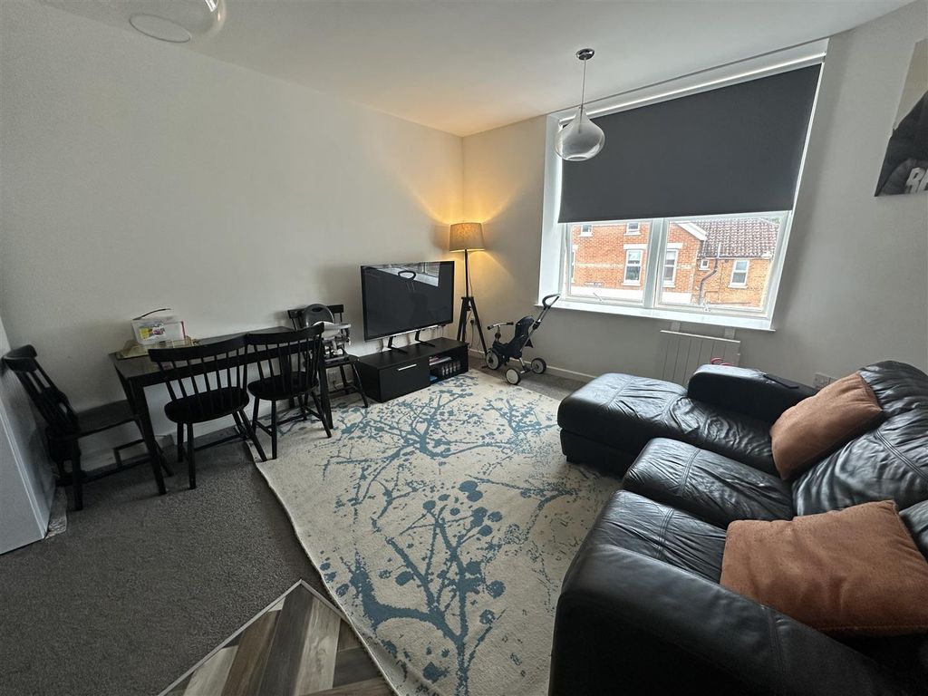 Property photo 2 of 5 Img_2633.Jpg