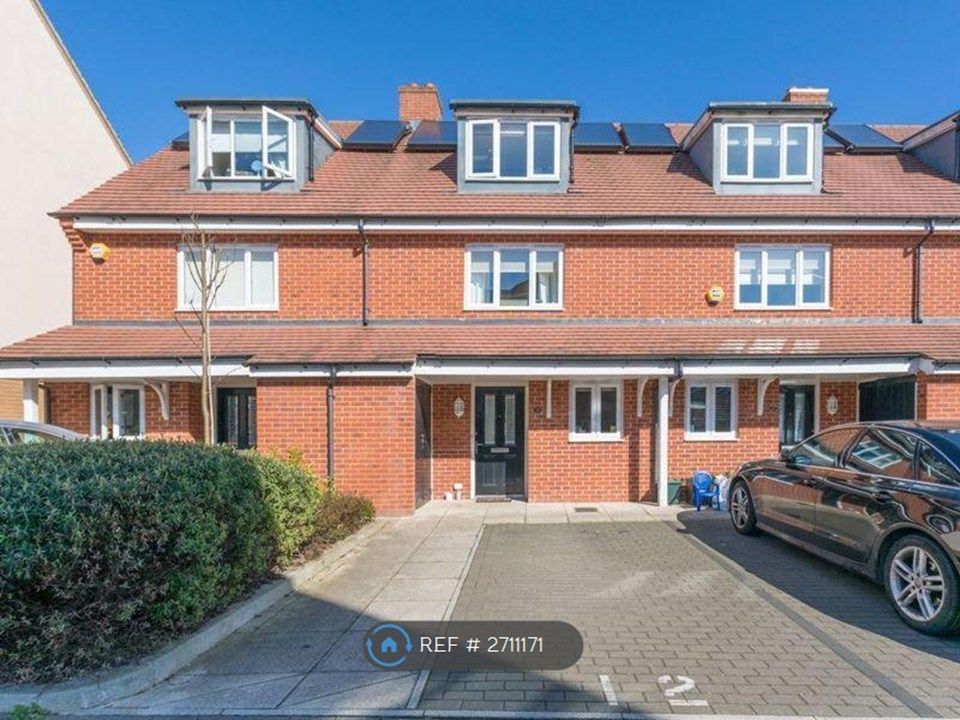 Property photo 1 of 11