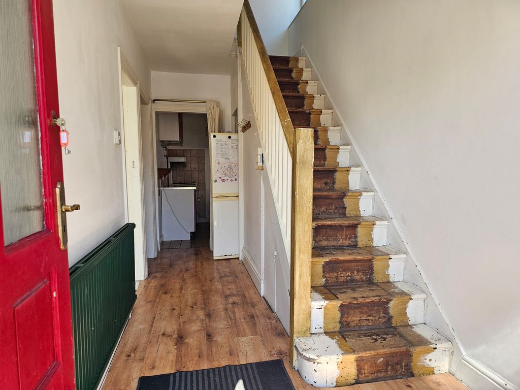 Property photo 2 of 22 20260423_142803