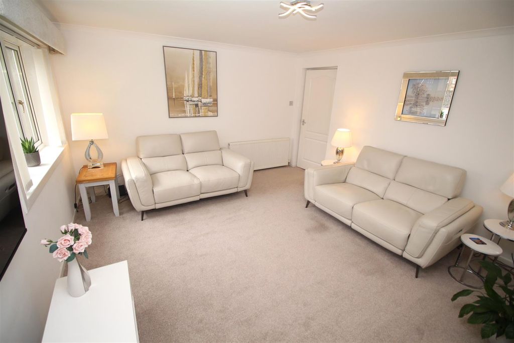 Additional image 5 of 3 bed flat for saleMargaret Street, Greenock PA16