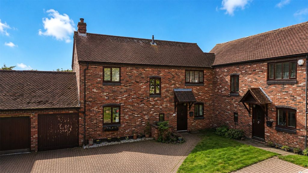 Property photo 1 of 35 Picture No. 44