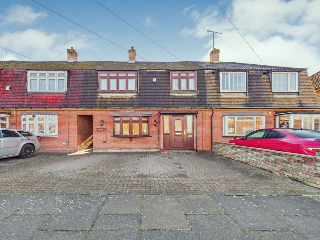 Property photo 1 of 22 4813911