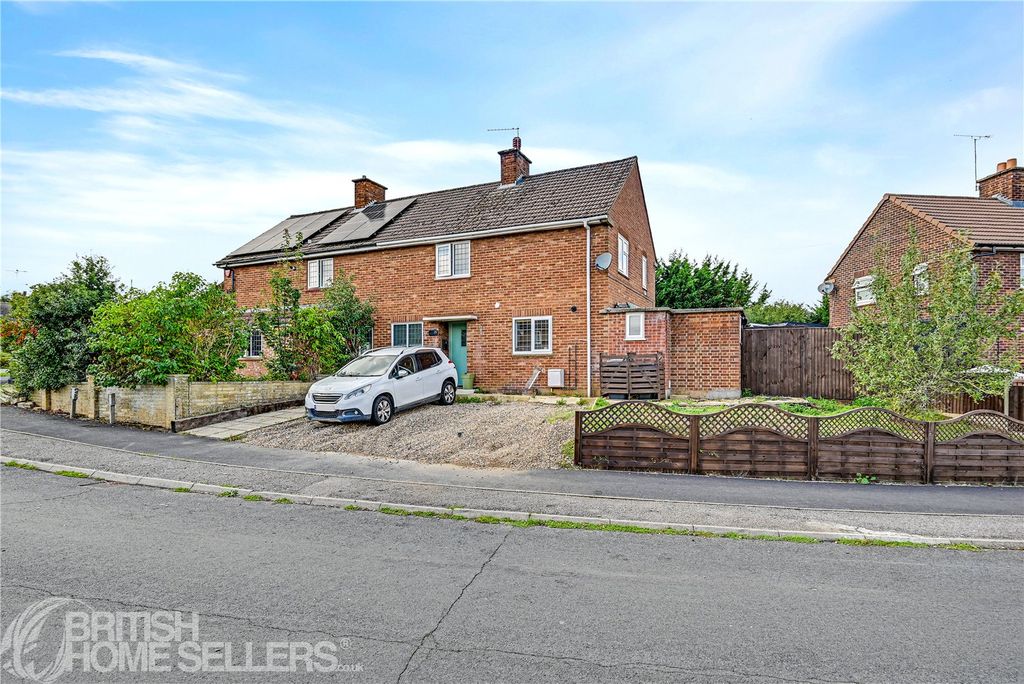 Property photo 1 of 15 Picture No. 12