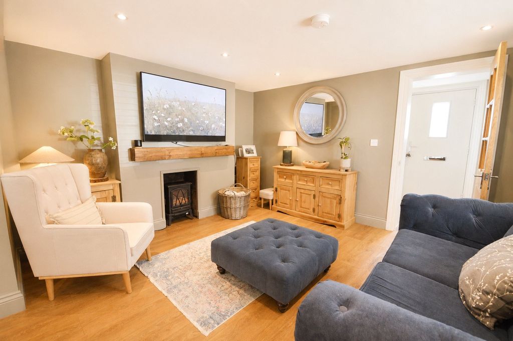 Property photo 3 of 14 Picture No. 05