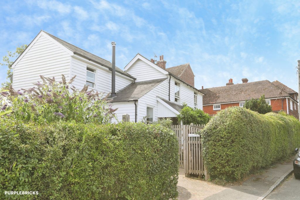 Property photo 3 of 26