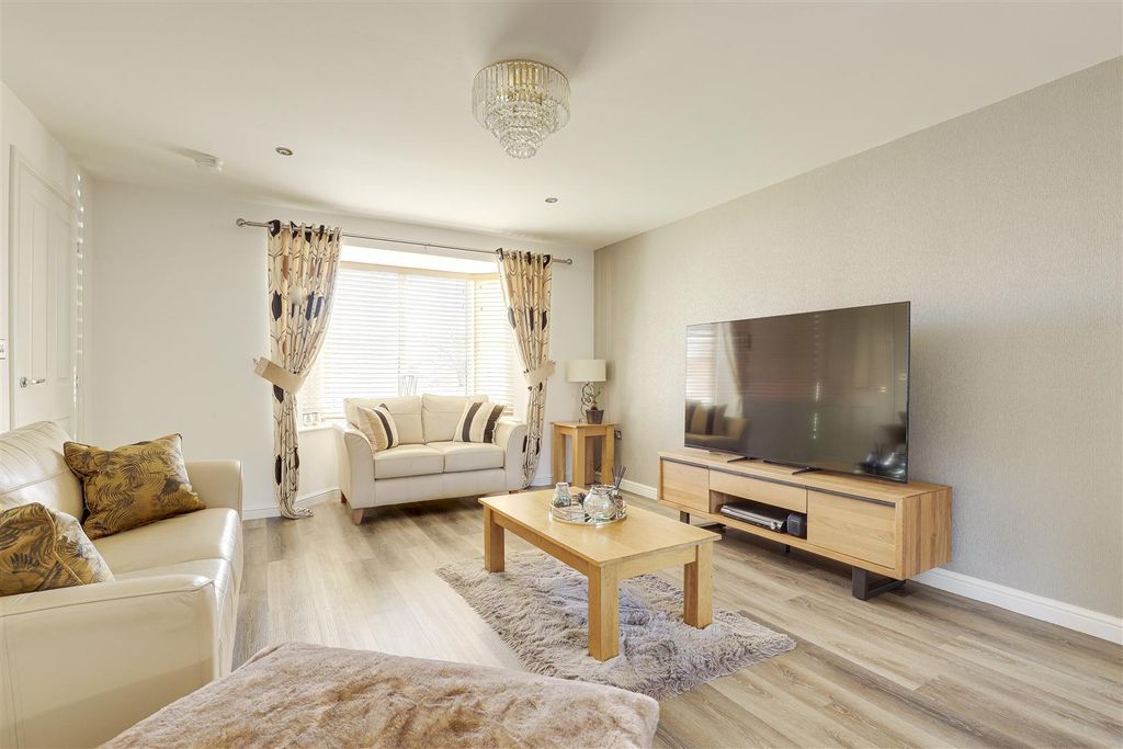 Property photo 2 of 21 09.Jpg