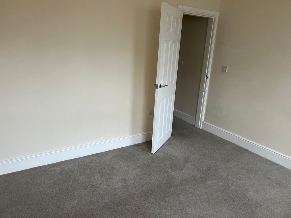 Property photo 2 of 11 Reception Room 1