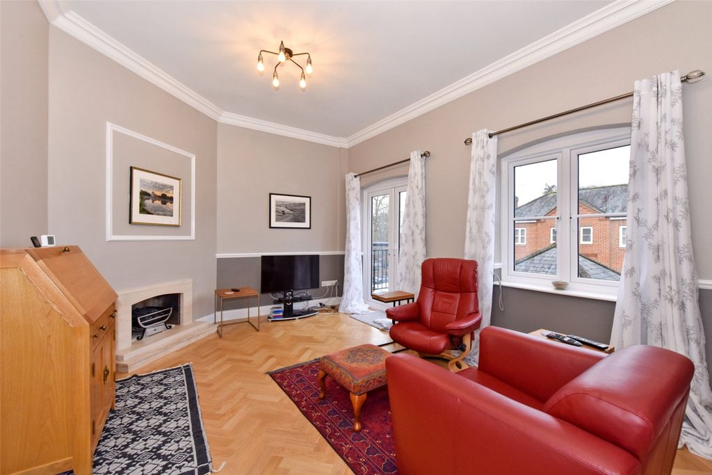 Property photo 2 of 8 Living Room