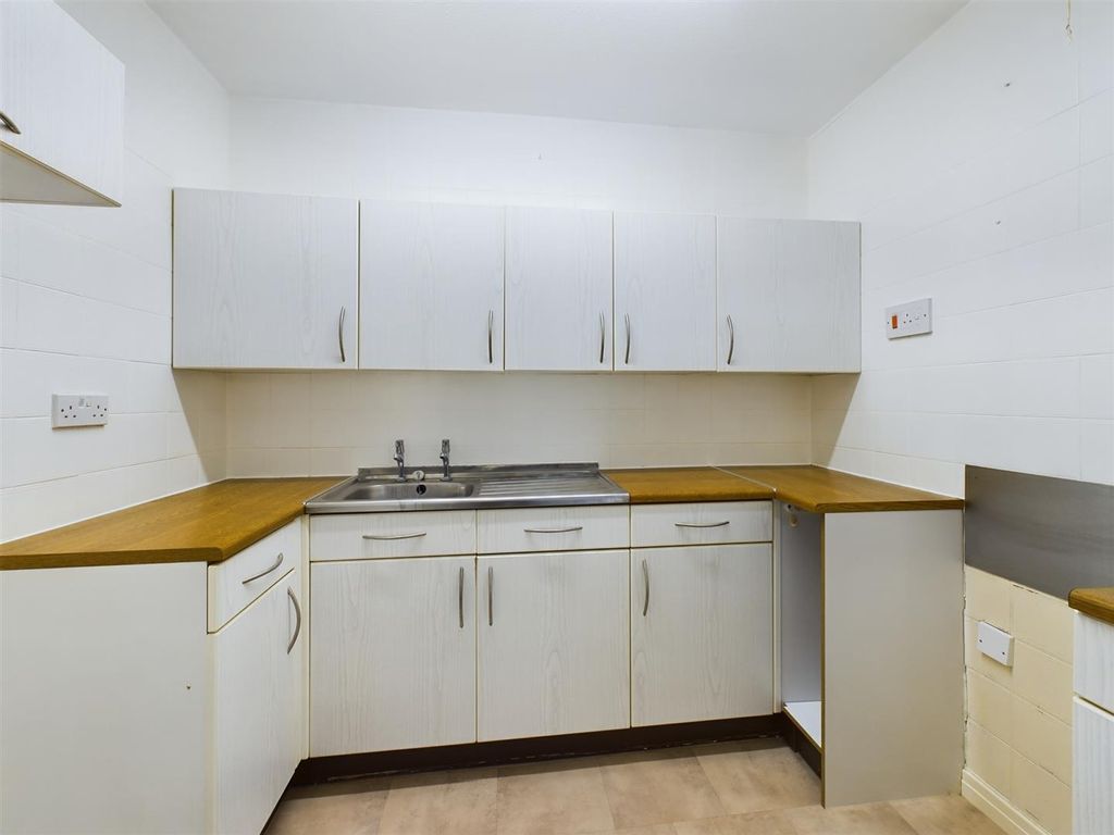 Property photo 3 of 6 Cam03975G0-Pr0030-Still004 (1).Jpg