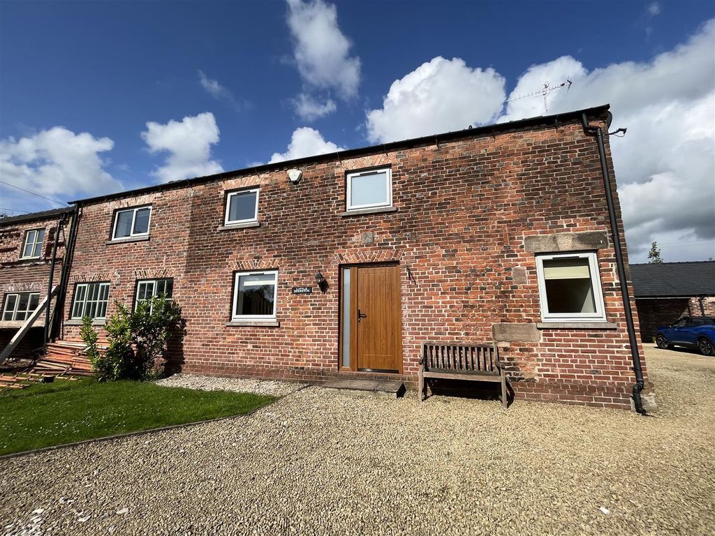 Property photo 2 of 24