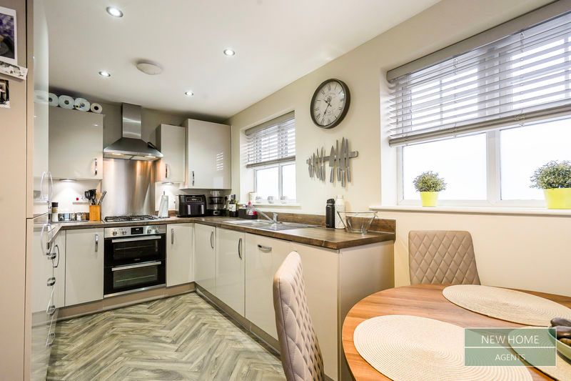 Property photo 3 of 17 Photo 3