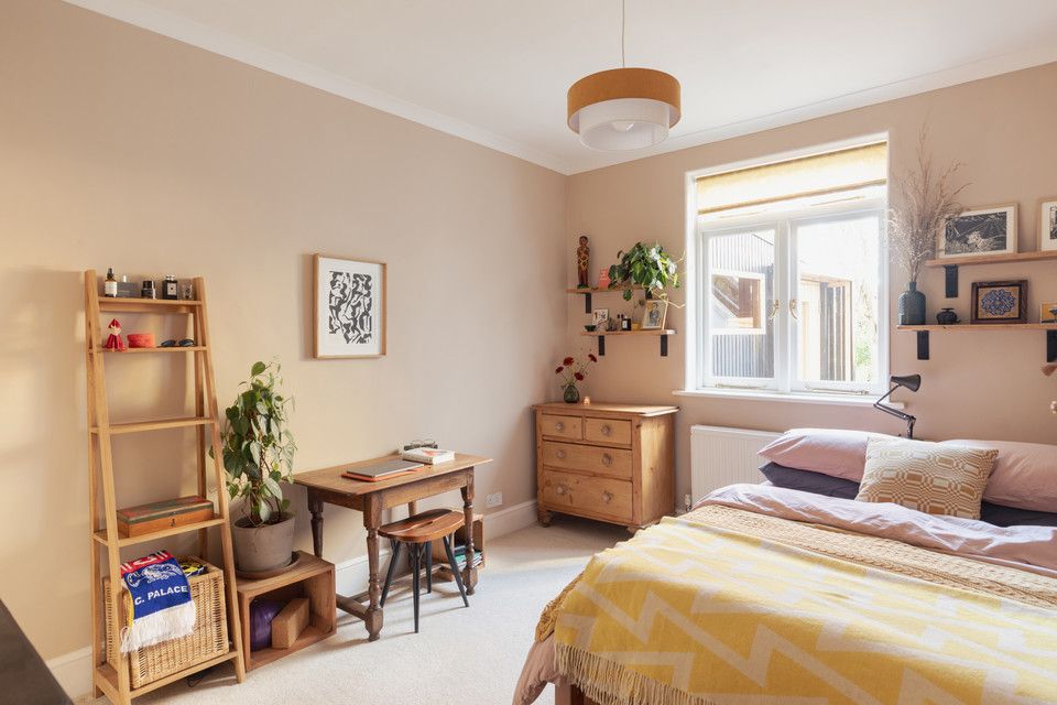 Property photo 3 of 25