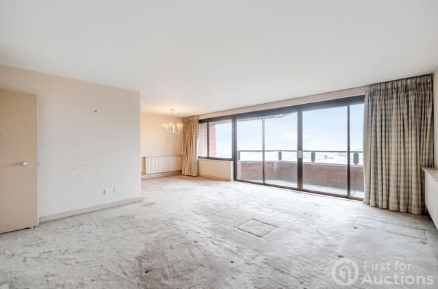 Property photo 3 of 12 Living Room