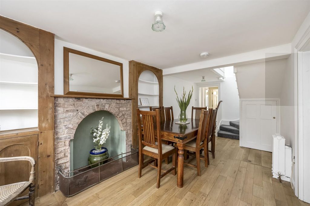 Property photo 3 of 28 Vicarage Lane,2 St Johns-006.Jpg