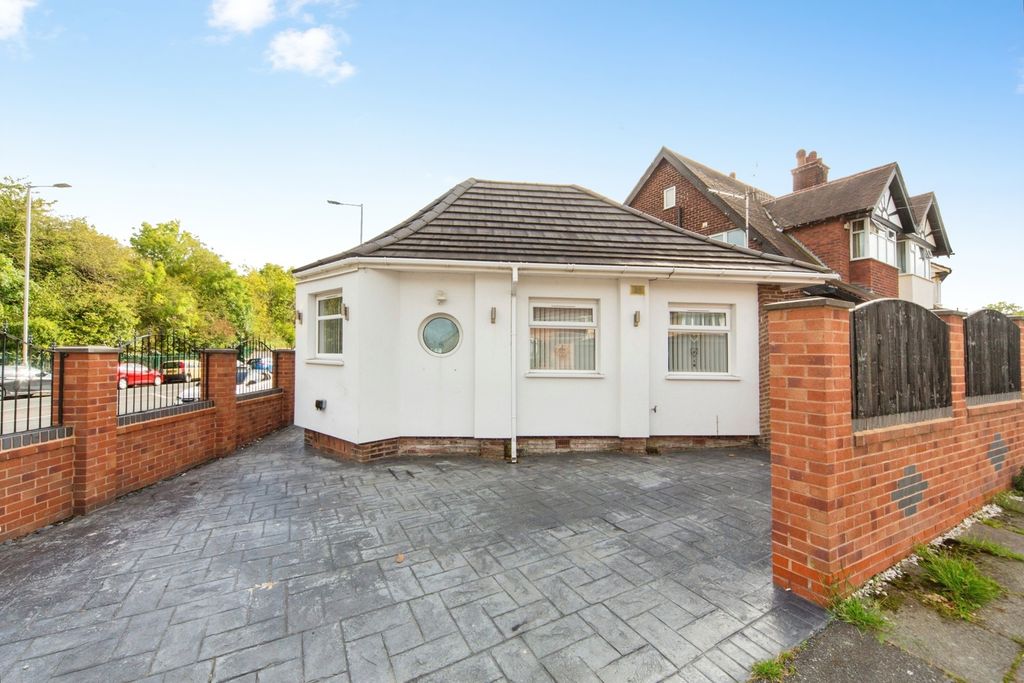 Property photo 2 of 16 Pbox-Img.Jpg