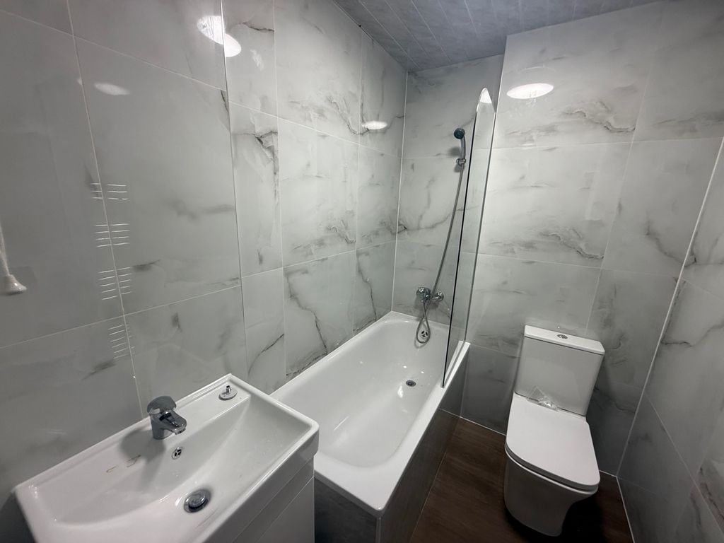 Property photo 2 of 4 Gallery