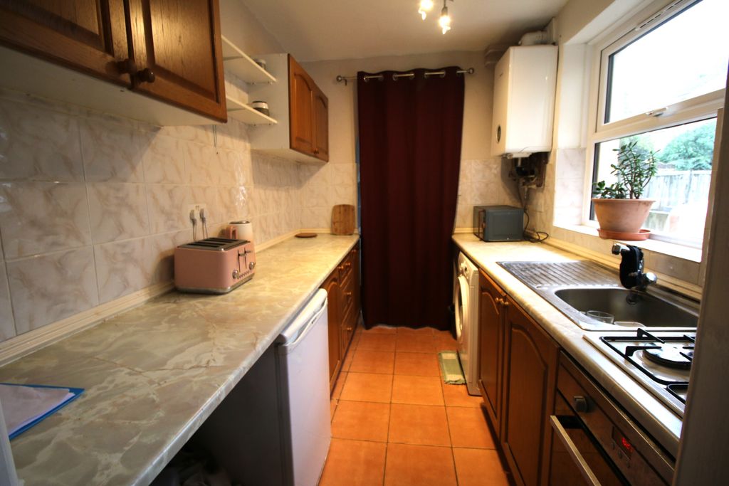 Property photo 3 of 7 Img_7254