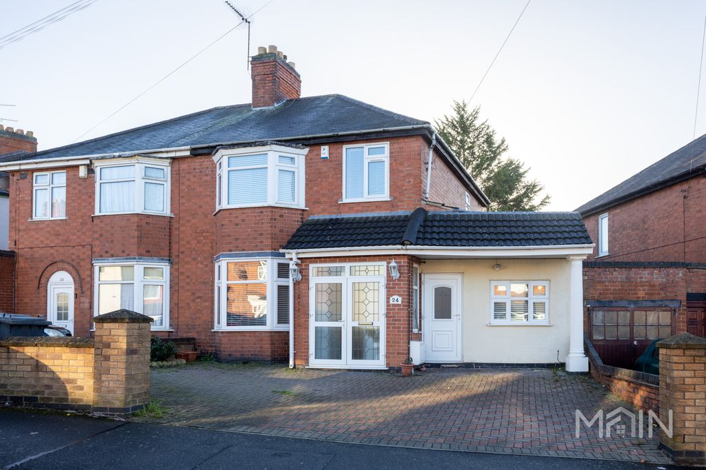 Property photo 1 of 20