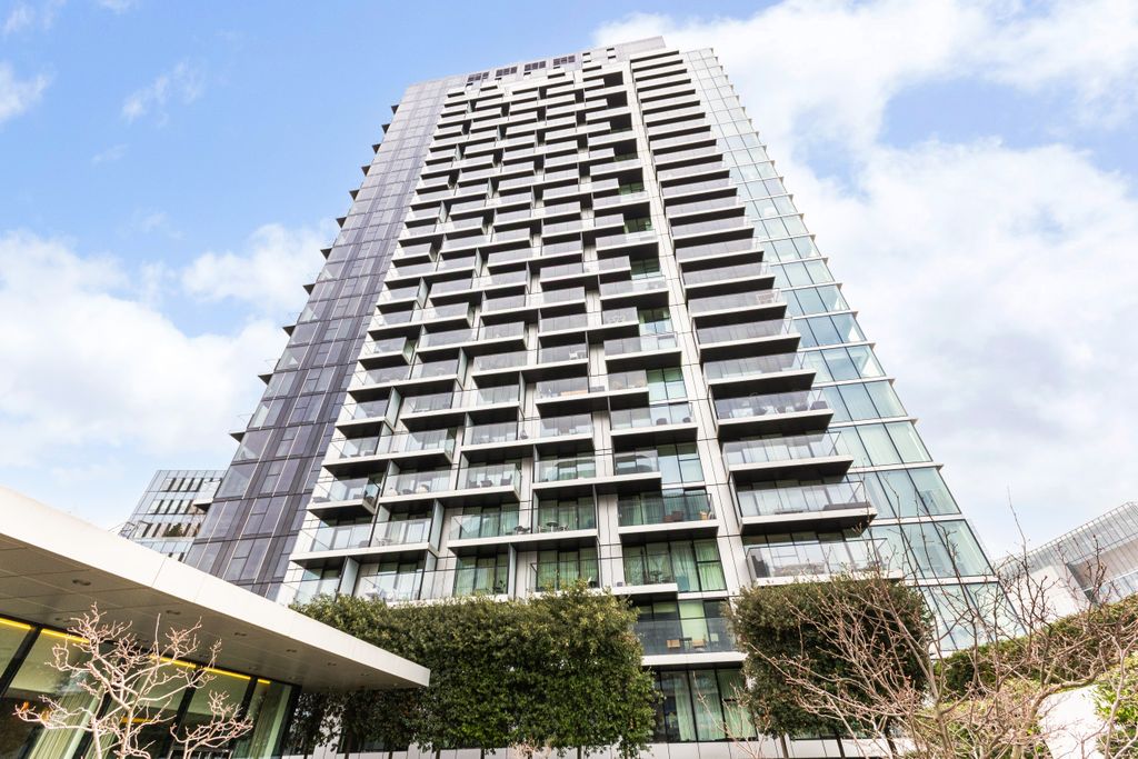 Property photo 3 of 36