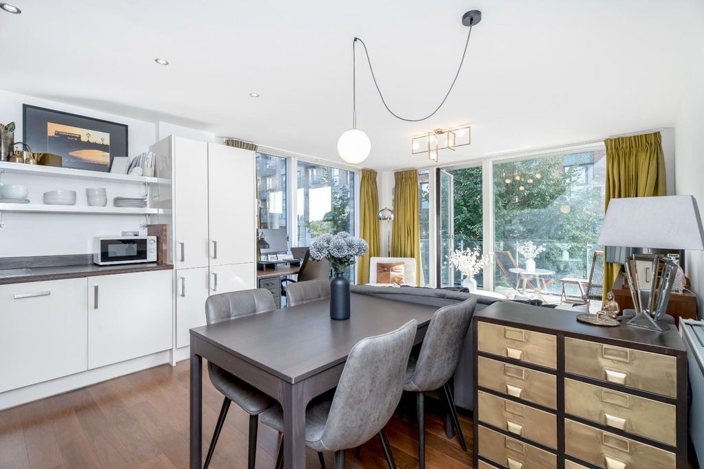 Property photo 3 of 12 Img4.Jpg