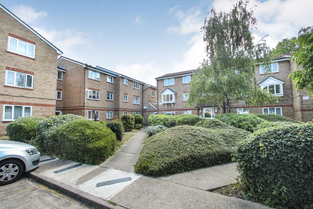 Property photo 1 of 10 4225940