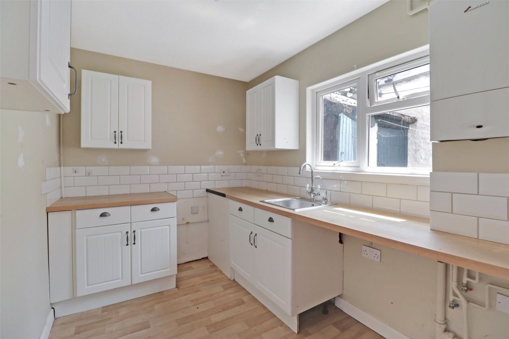 Property photo 2 of 7 Picture No. 02