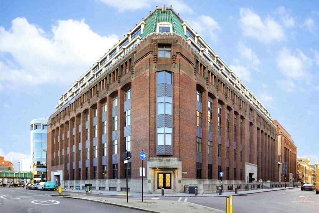 Property photo 3 of 25 Front View