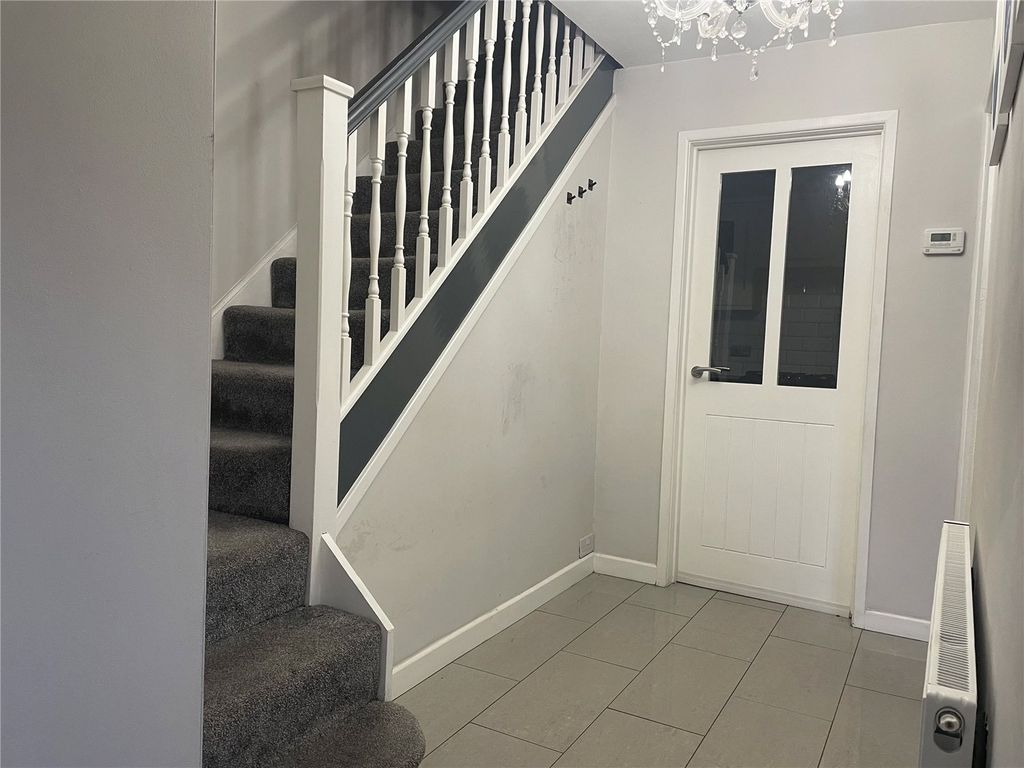 Property photo 2 of 21 Picture No. 07