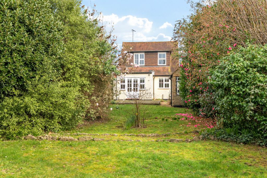 Property photo 2 of 10