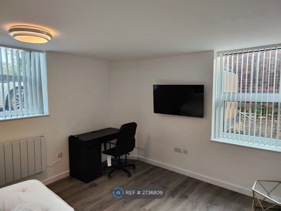 Property photo 3 of 8