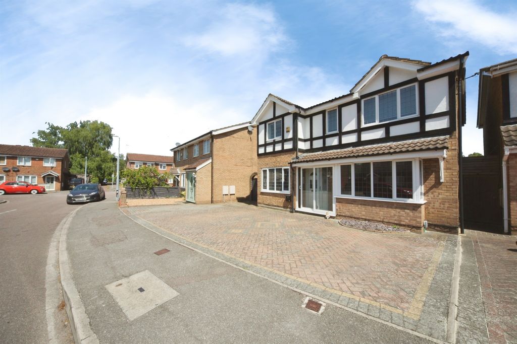 Property photo 1 of 15