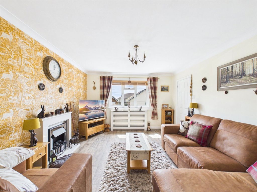 Property photo 3 of 16 Picture No. 04