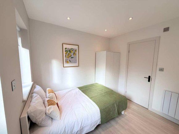 Property photo 2 of 12 4Aa5A89E-8584-49E6-8B77-A650422Dfc70.Jpg