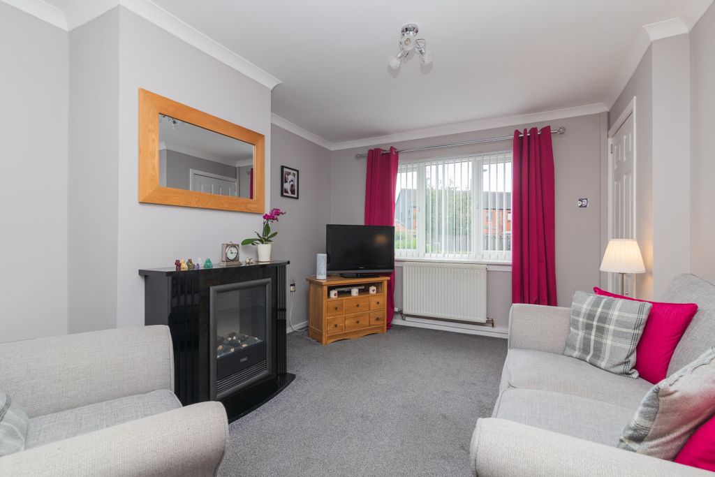 Property photo 3 of 23 142 Brediland Road, Linwood-8