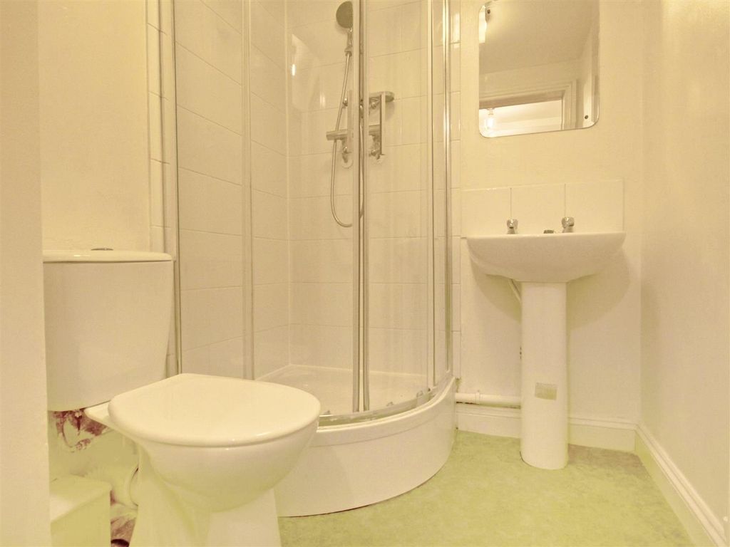 Property photo 3 of 5 Shower Room