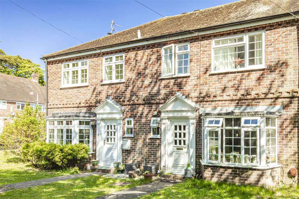 Property photo 1 of 18