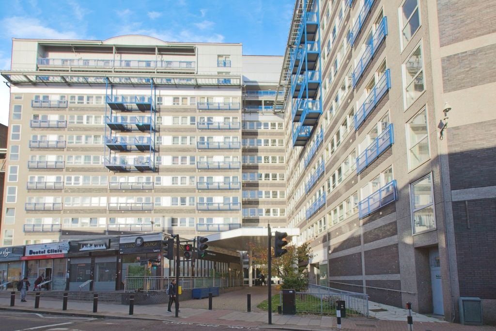 Property photo 3 of 9 Img_5642