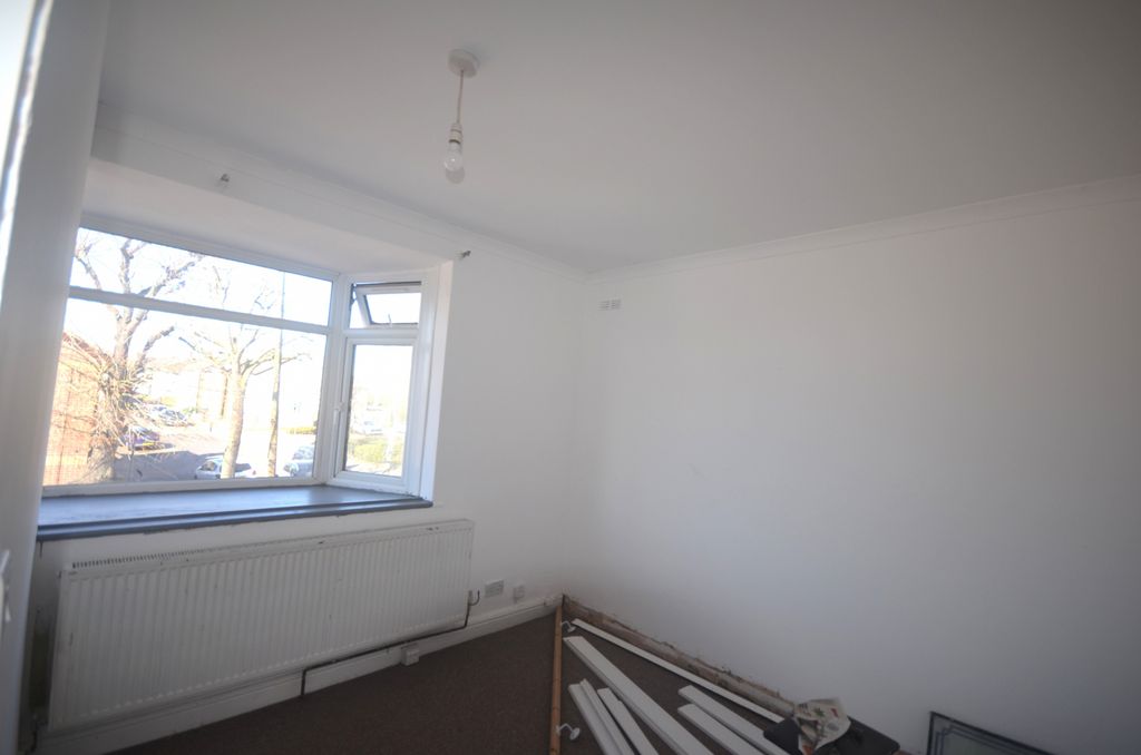 Property photo 2 of 8 Gallery