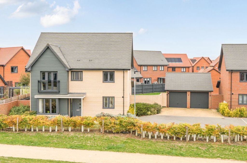 Property photo 1 of 22