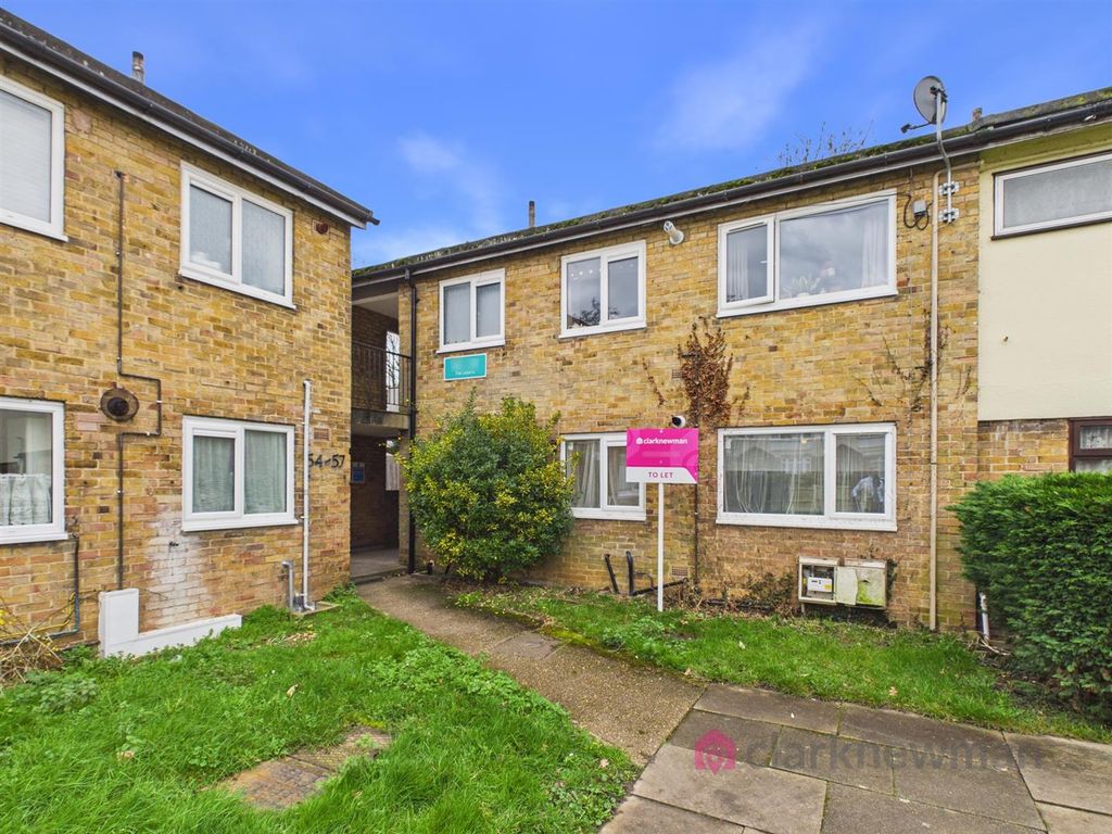 Property photo 1 of 9 Front