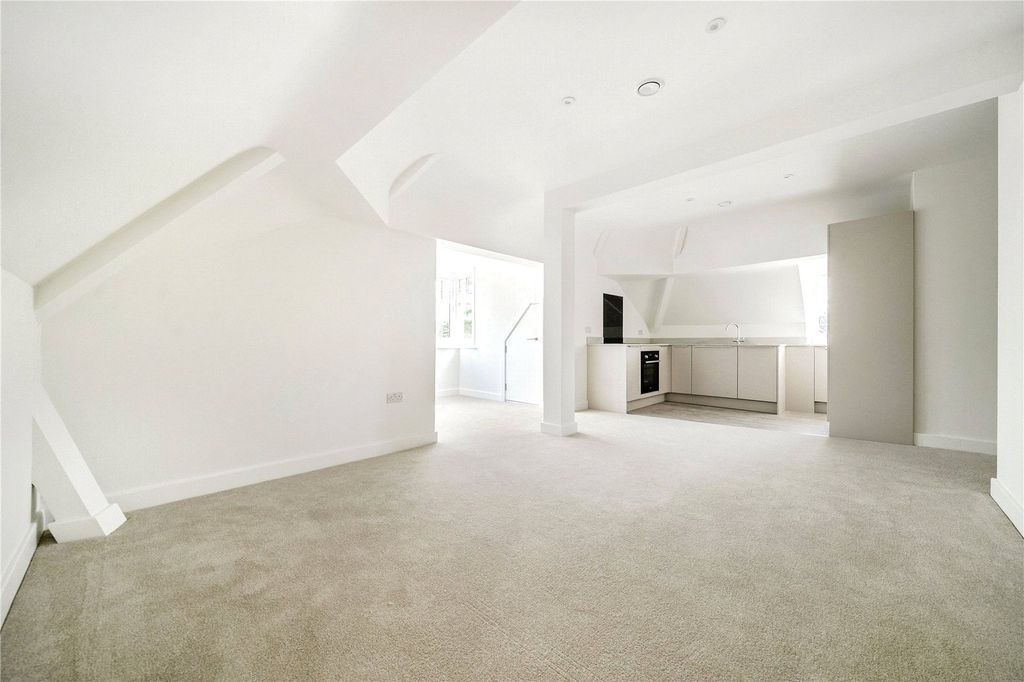 Property photo 2 of 10 Picture No. 07